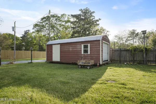 $319,900 | 535 Leeville Road, Petal, MS 39465
