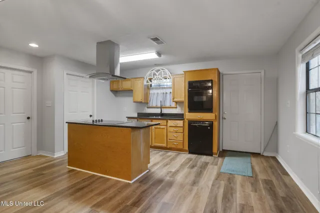 $319,900 | 535 Leeville Road, Petal, MS 39465