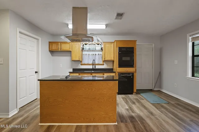 $319,900 | 535 Leeville Road, Petal, MS 39465