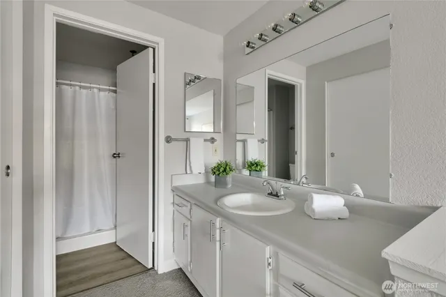 $274,997 | 28610 16th Avenue South, Unit 303, Federal Way, WA 98003