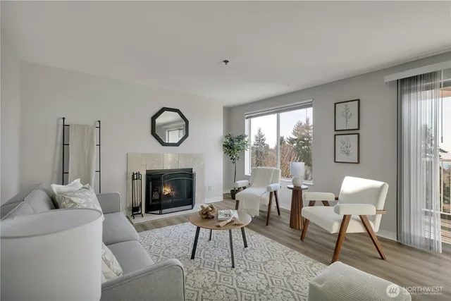 $274,997 | 28610 16th Avenue South, Unit 303, Federal Way, WA 98003