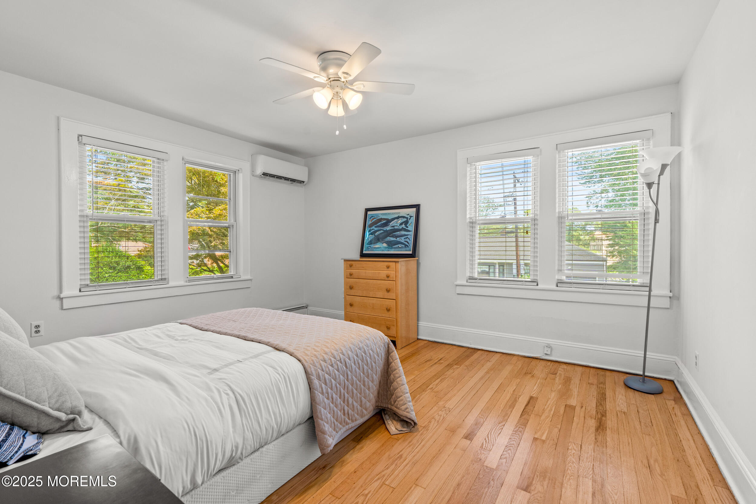 562 North Edgemere Drive West Allenhurst, NJ 07711 - Photo 15 of 36 030