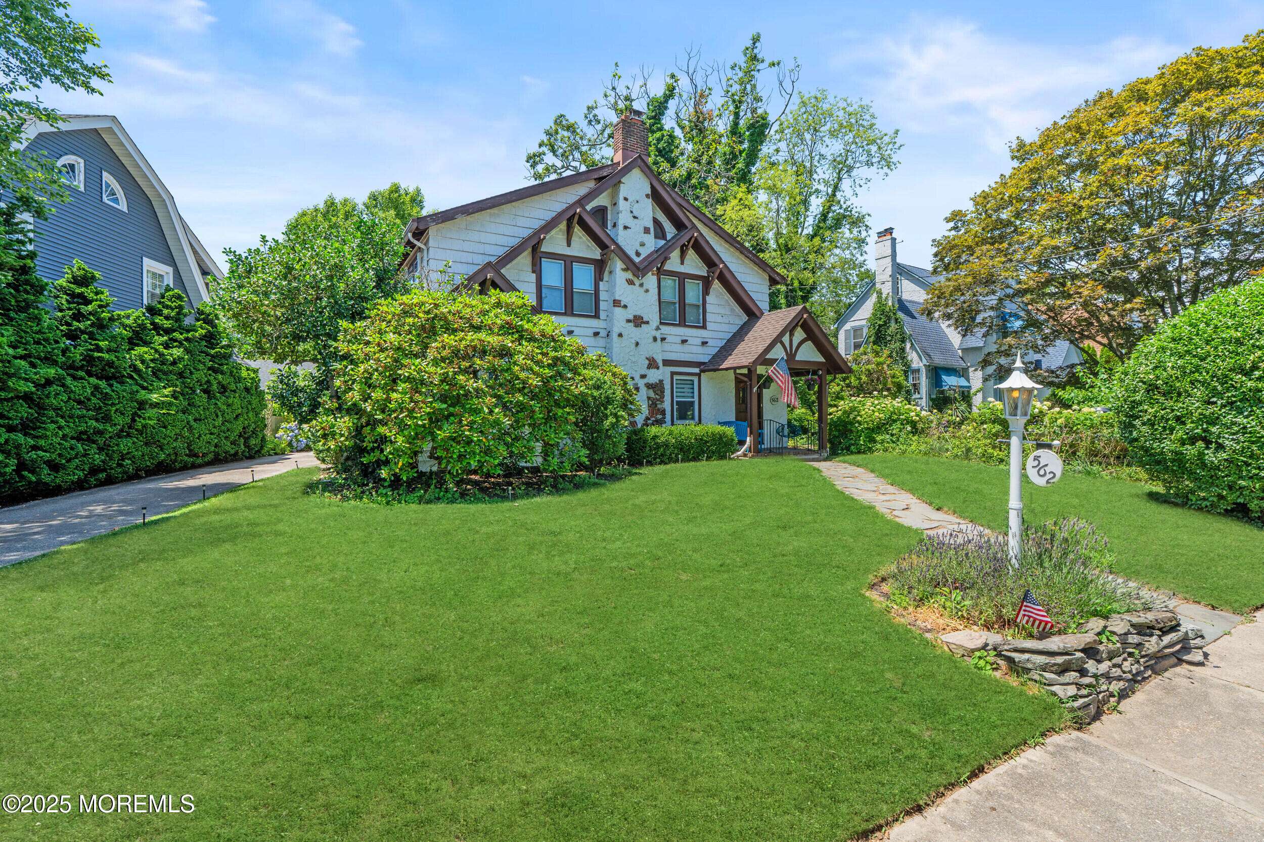 562 North Edgemere Drive West Allenhurst, NJ 07711 - Photo 28 of 36 003