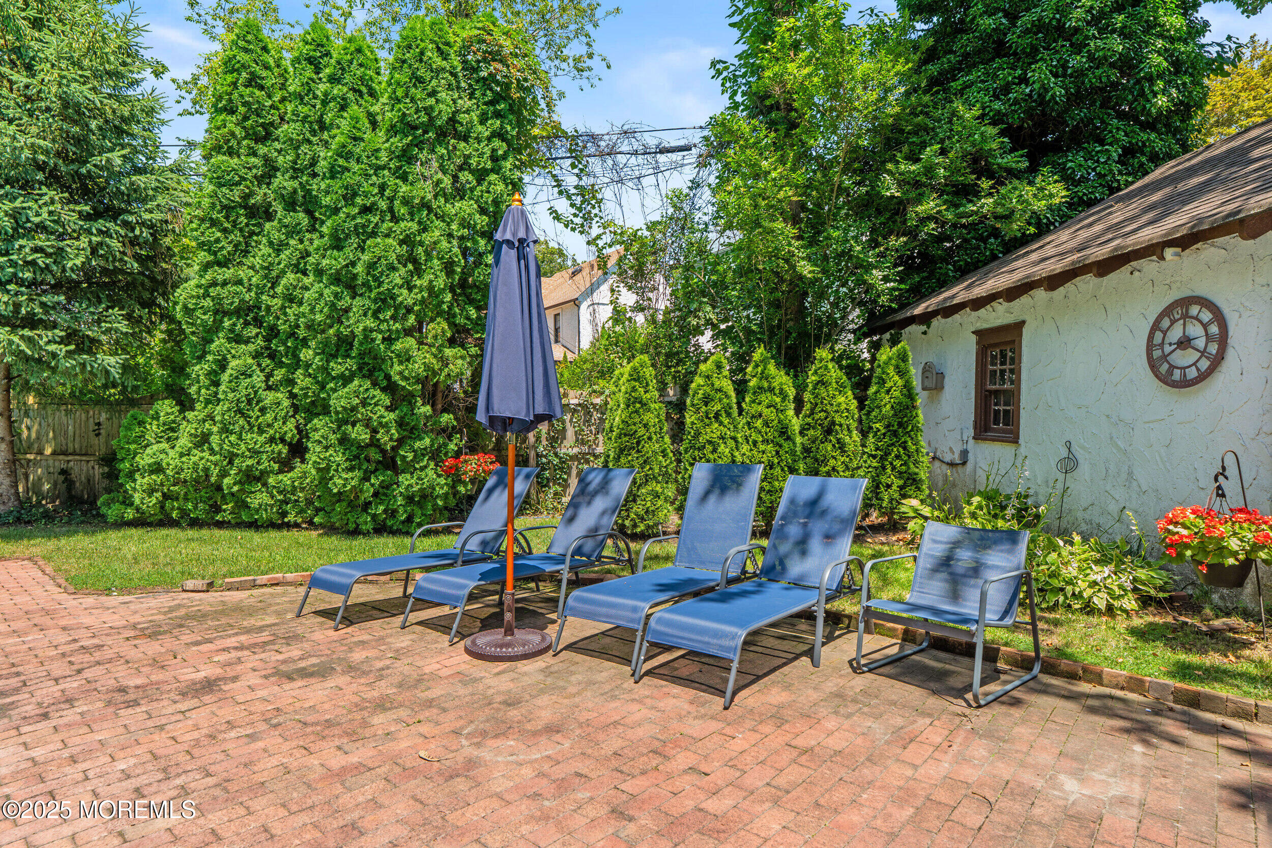 562 North Edgemere Drive West Allenhurst, NJ 07711 - Photo 35 of 36 045