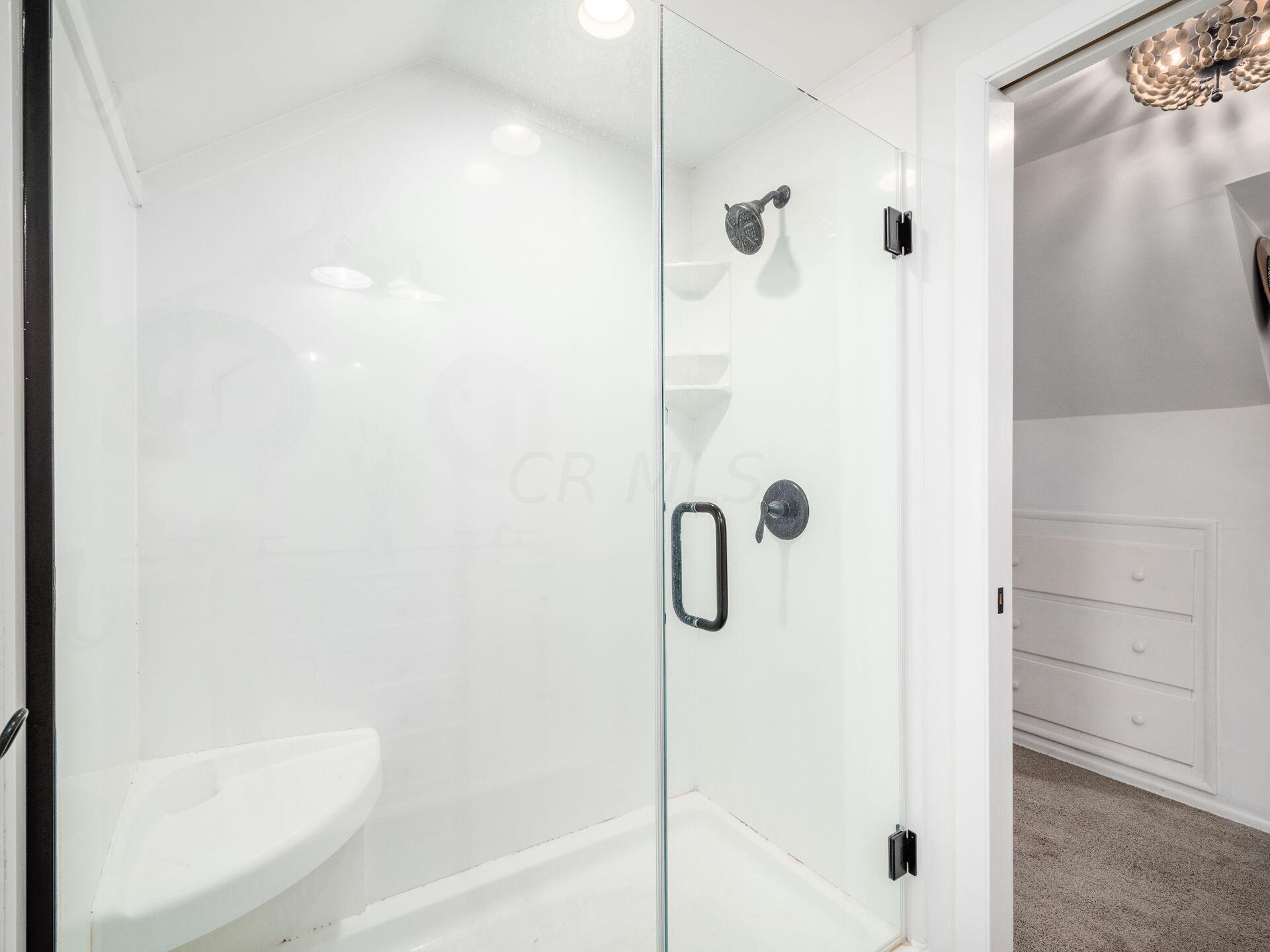 2343 Swansea Road Upper Arlington, OH 43221 - Photo 24 of 58 bath 2nd floor shower