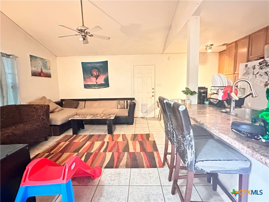 129 Riverside Drive San Marcos, TX 78666 - Photo 9 of 13
