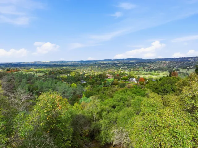 $2,090,000 | 80 Whittington Drive, Newcastle, CA 95658