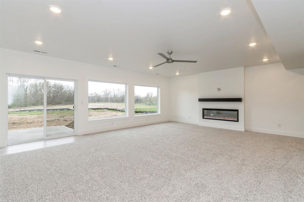 1023 High Rdg Trail Solon, IA 52333 - Photo 35 of 47 Gallery Image 35
