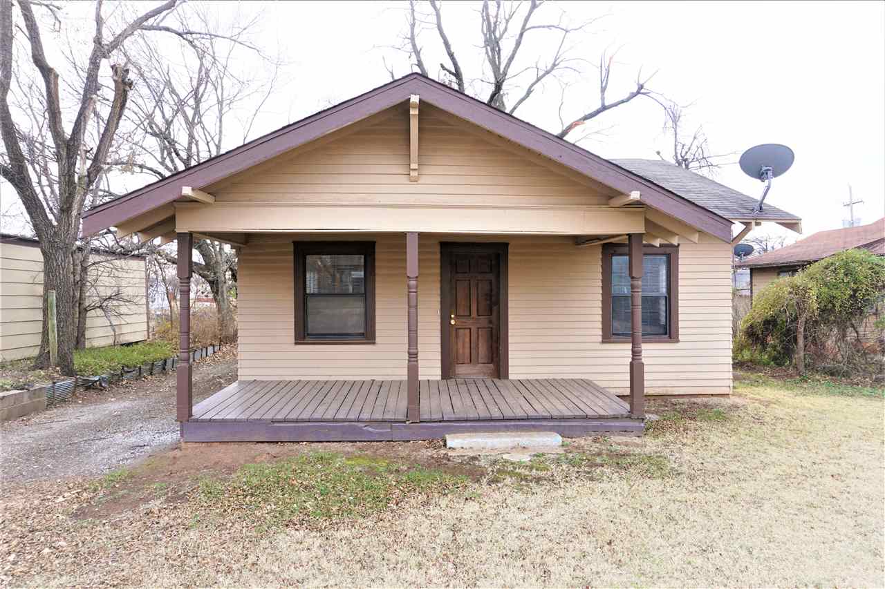 1220 Fir Street Perry, OK 73077 - Photo 1 of 20 Gallery Image 1