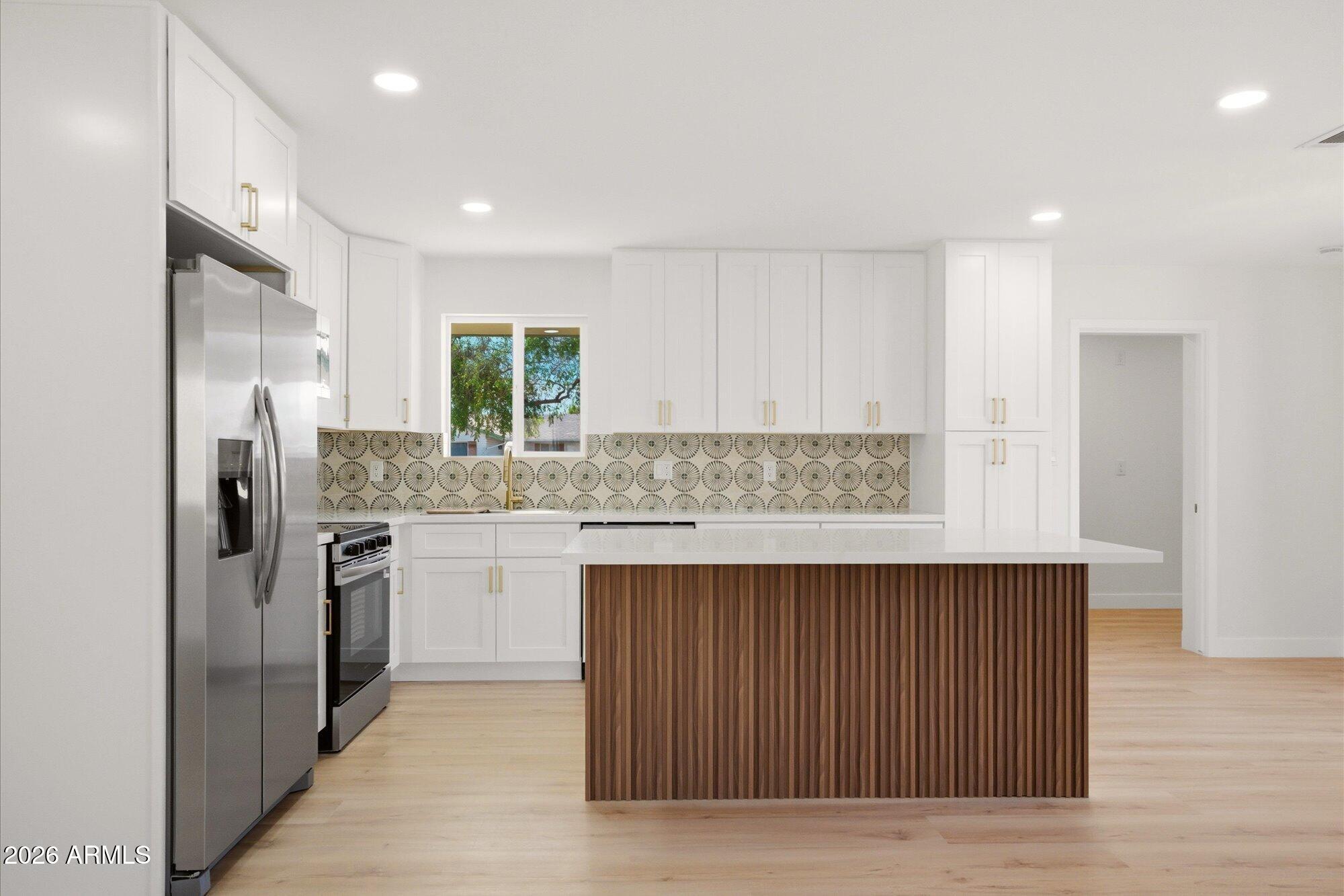 5222 West Hatcher Road Glendale, AZ 85302 - Photo 7 of 26 09-