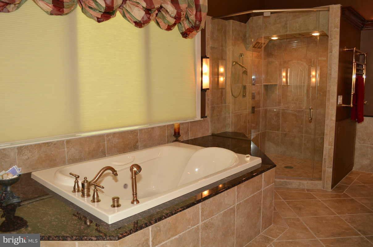 1593 Long Point Road Pasadena, MD 21122 - Photo 15 of 30 Bath (Master)