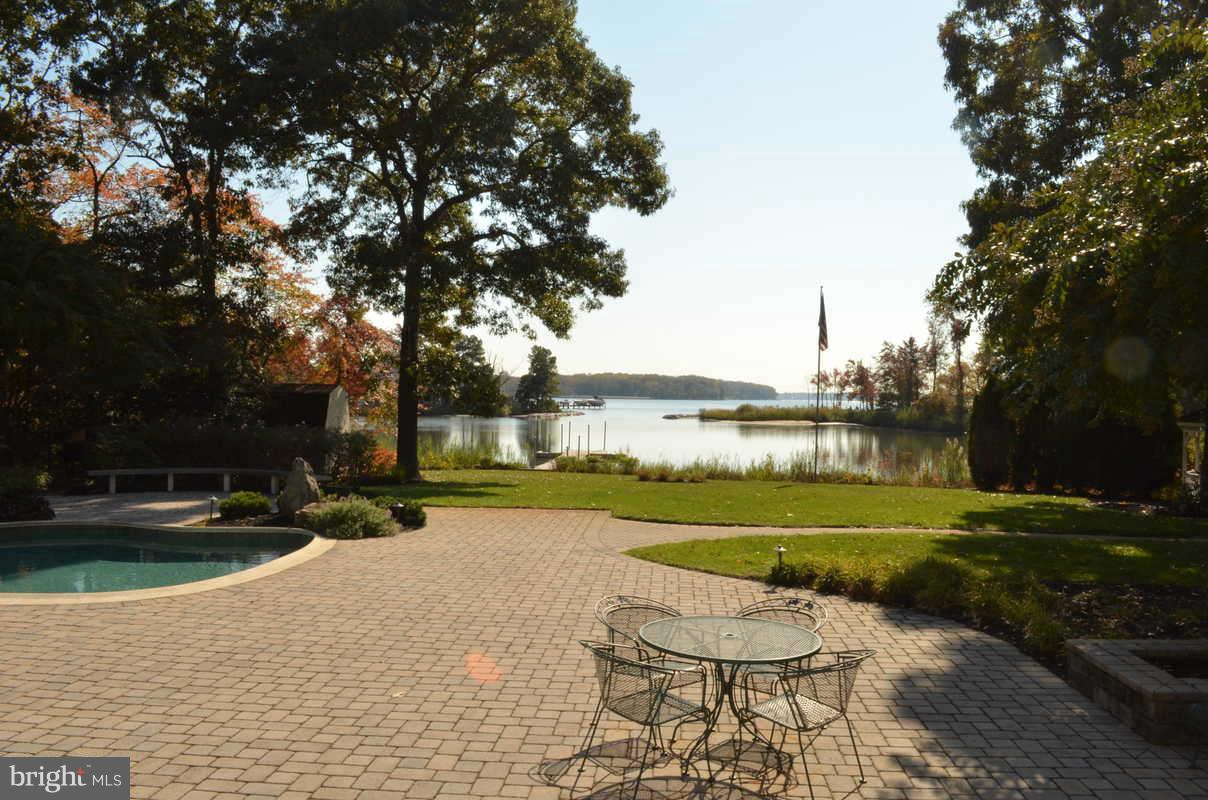 1593 Long Point Road Pasadena, MD 21122 - Photo 23 of 30 View