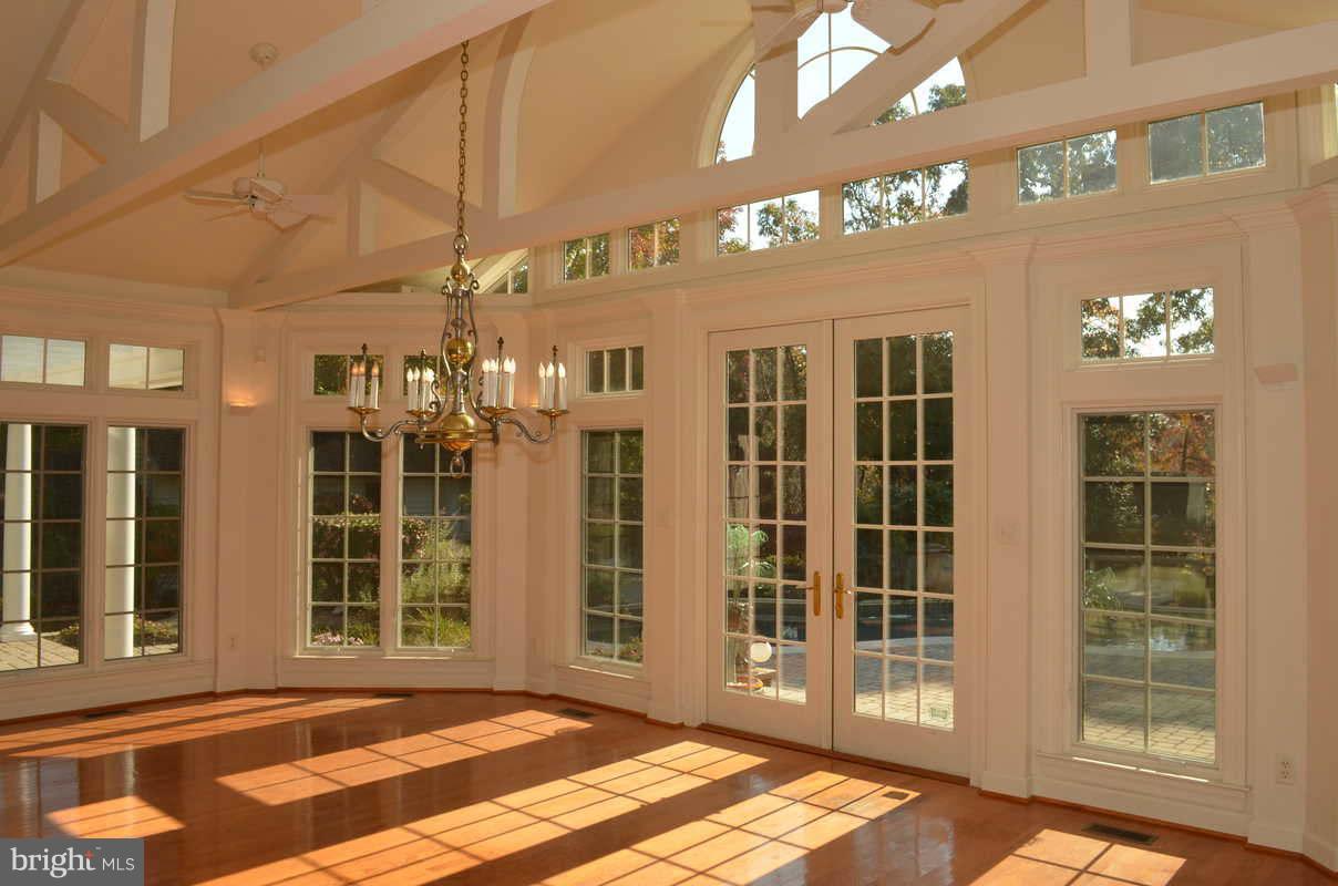 1593 Long Point Road Pasadena, MD 21122 - Photo 6 of 30 Interior (General)