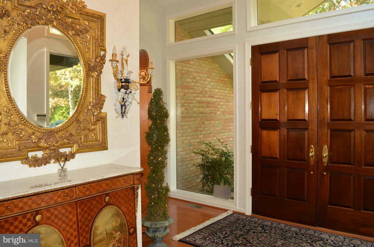 1593 Long Point Road Pasadena, MD 21122 - Photo 7 of 30 Interior (General)