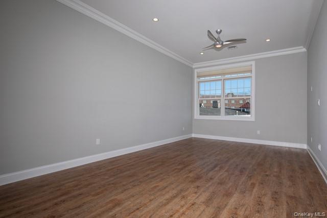 2 Union Place, Unit 3I Huntington, NY 11743 - Photo 3 of 9