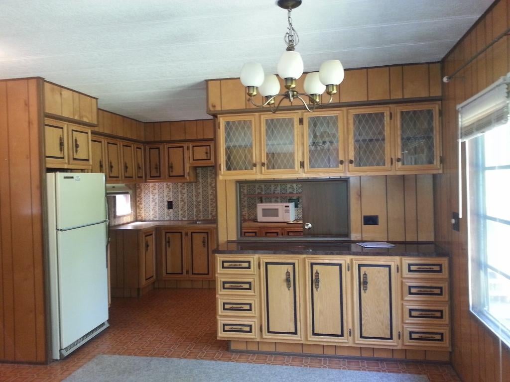 9693 North Whitefish Point Road Paradise, MI 49768 - Photo 3 of 13 Gallery Image 3