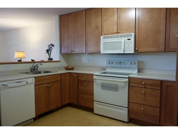 3 Common Way, Unit 3 Charlotte, VT 05445 - Photo 6 of 28 Gallery Image 6