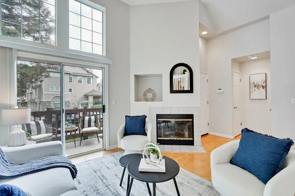 $918,000 | 1876 Kenai Common, San Jose, CA 95131