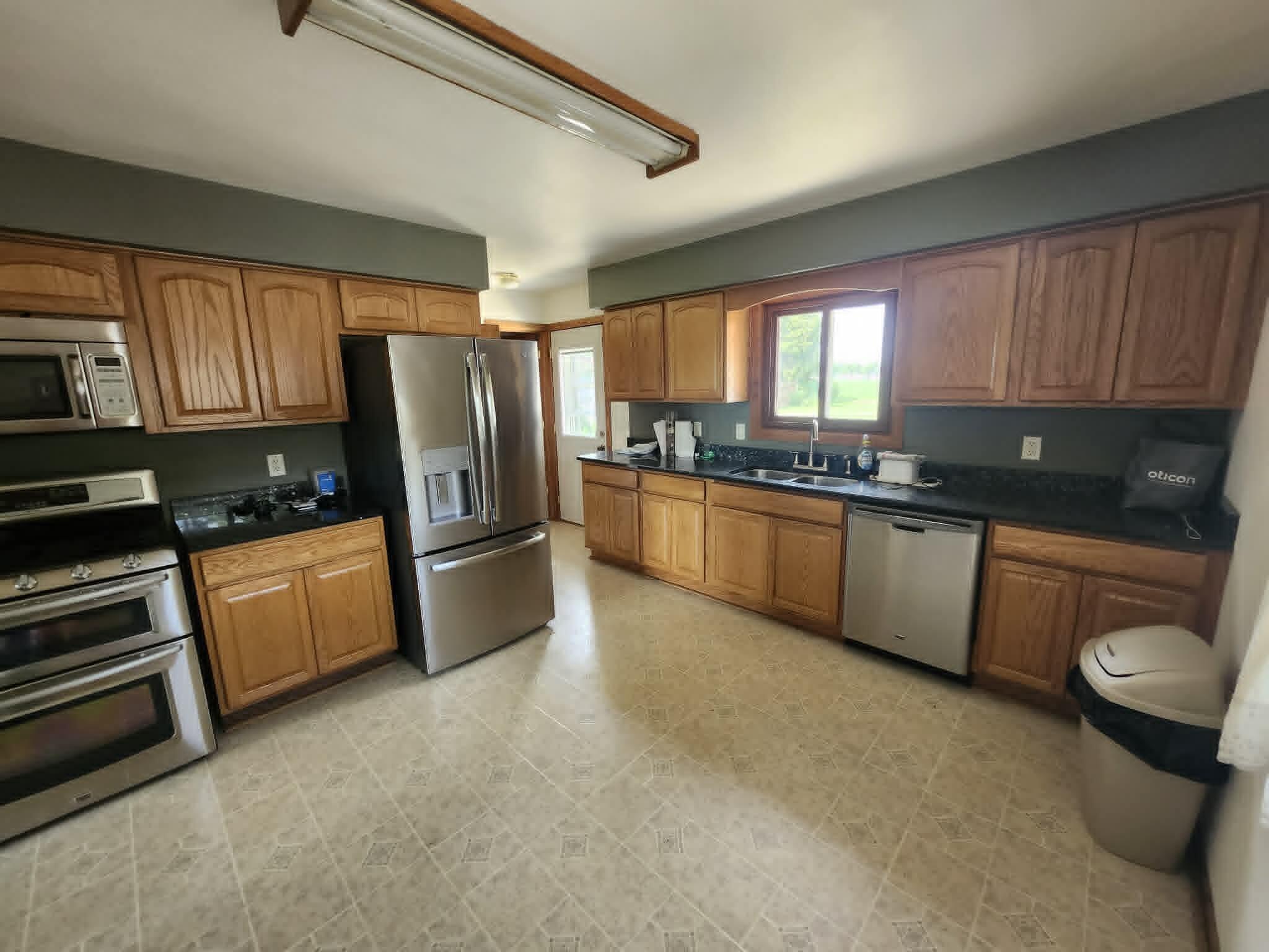 19004 58th Road Yorkville, WI 53182 - Photo 6 of 43 28