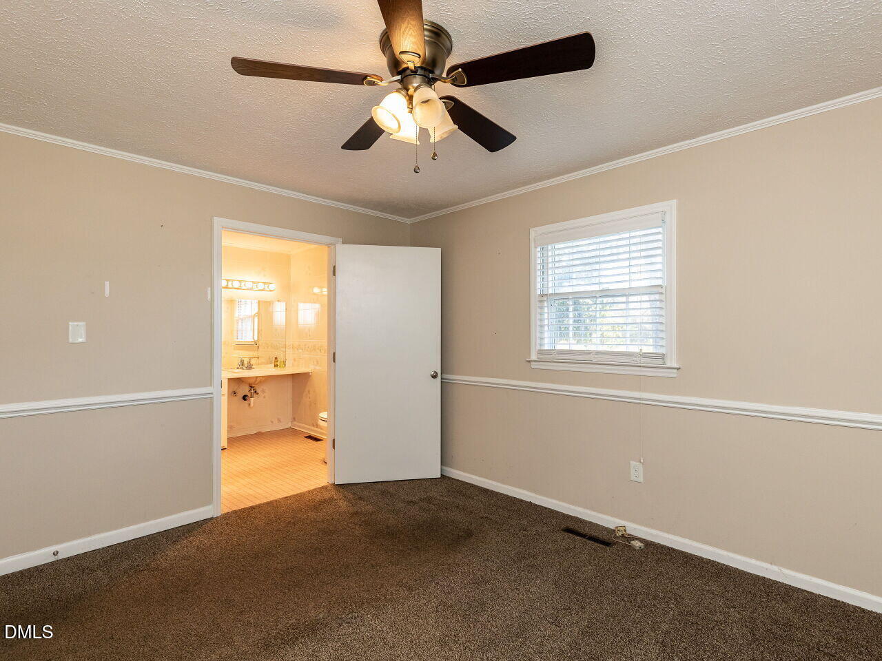 2368 Swift Creek Road Clayton, NC 27520 - Photo 19 of 31 a view of an empty room with a window