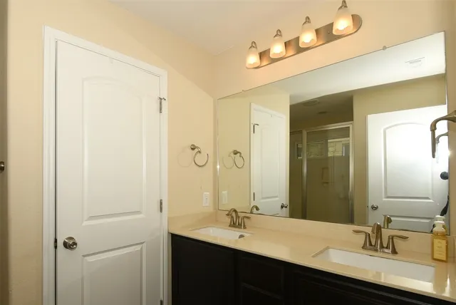 $2,650 | 11612 Santa Elena Lane, Austin, TX 78717