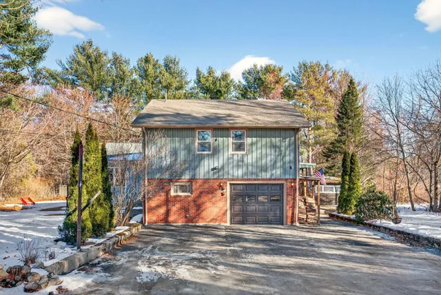 $589,000 | 5 Sand Bar Road, Windham, ME 04062