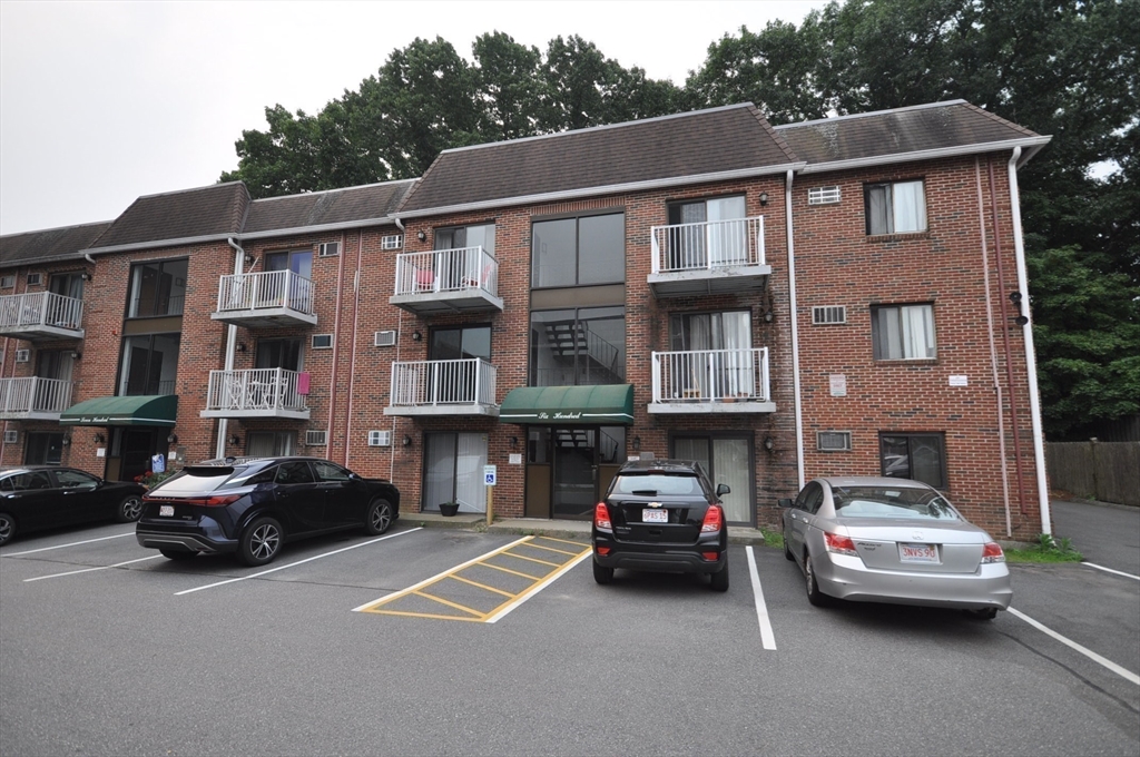 1186 Worcester Road, Unit 620 Framingham, MA 01702 - Photo 7 of 22