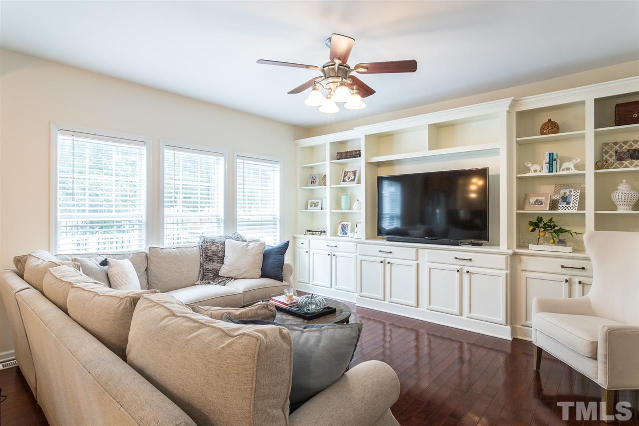 8716 Waynick Drive Raleigh, NC 27617 - Photo 9 of 30 Gallery Image 9