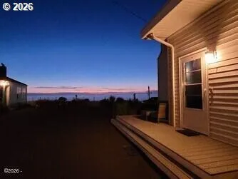 $625,000 | 4239 Southeast Highway 101, Lincoln City, OR 97367