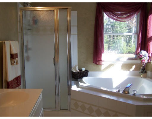 38 Hancock Road Franklin, MA 02038 - Photo 10 of 18 Gallery Image 10