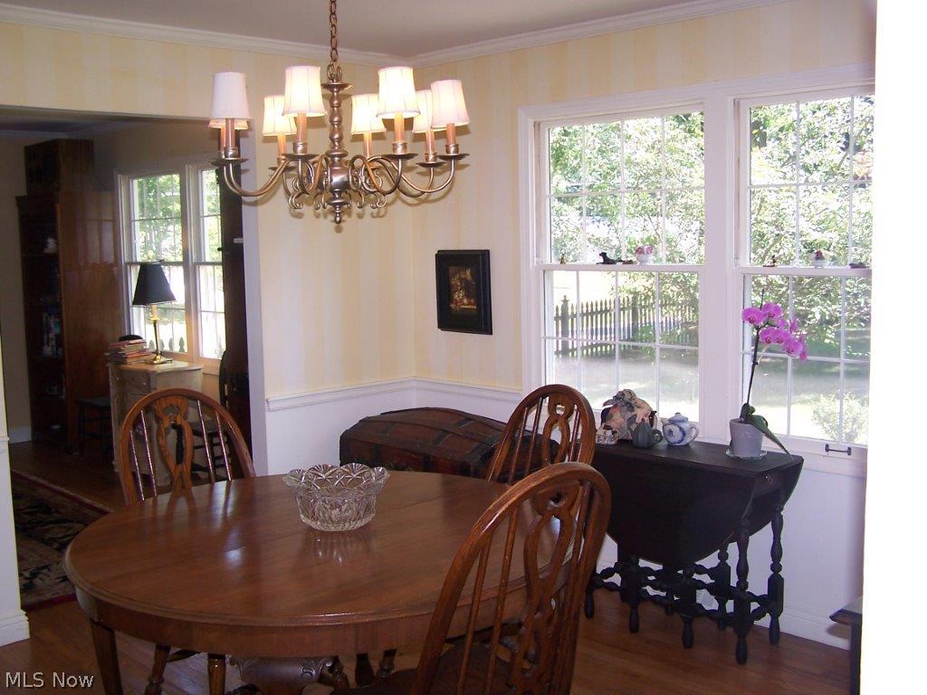 231 Southview Road Canfield, OH 44406 - Photo 6 of 25 Light and bright dining room with pleasant view of the wooded yard.