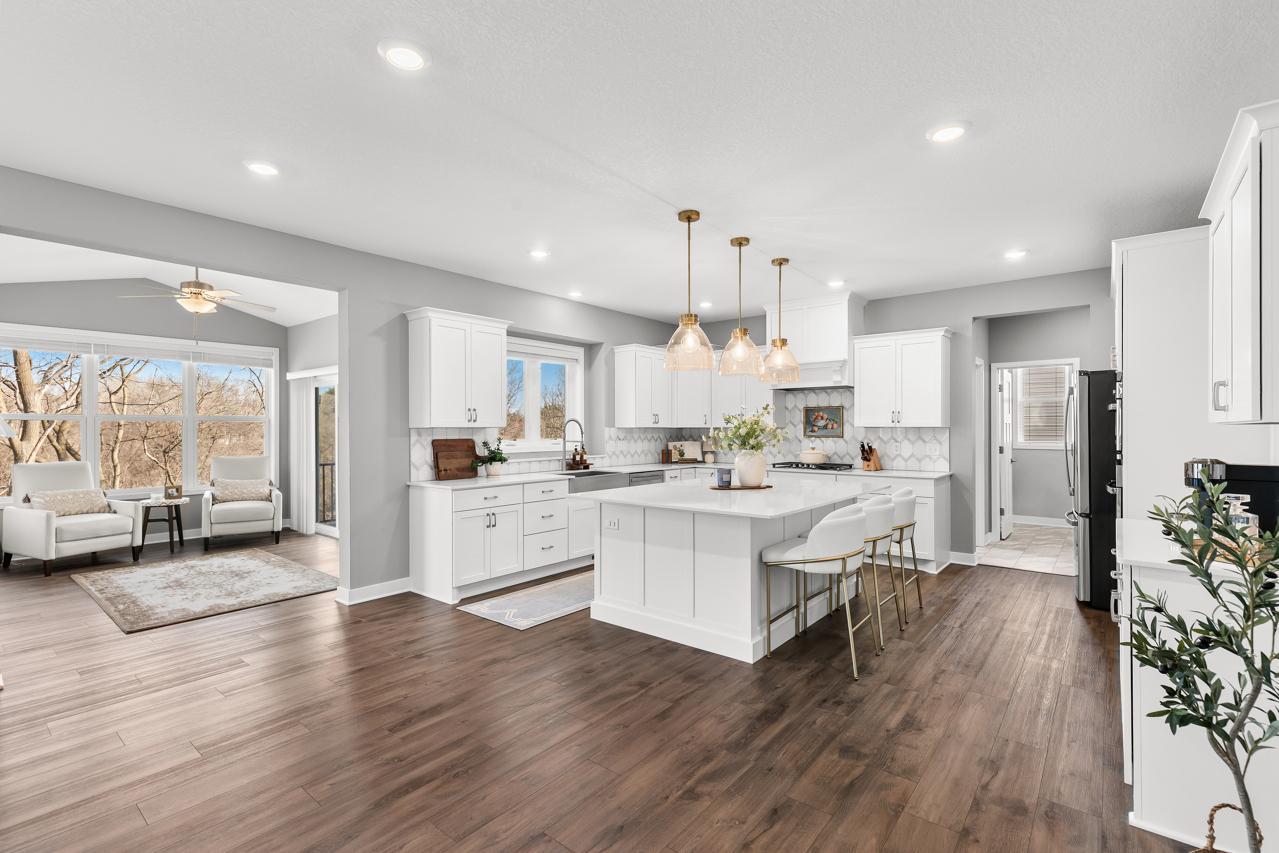 6373 Apple Court Inver Grove Heights, MN 55077 - Photo 8 of 27