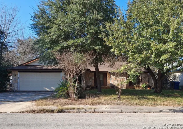 $230,000 | 5207 Starfire Street, Kirby, TX 78219