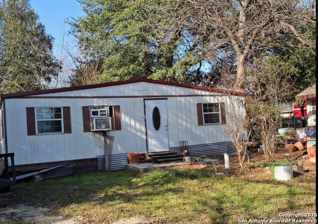 $230,000 | 5207 Starfire Street, Kirby, TX 78219