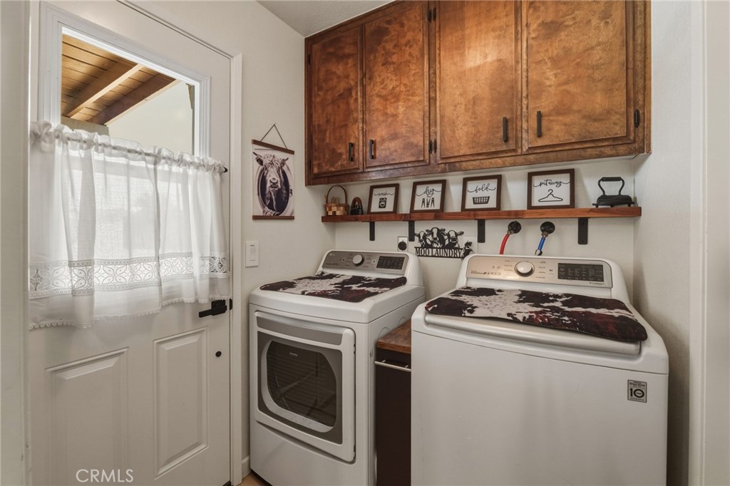 16230 St Timothy Road Apple Valley, CA 92307 - Photo 41 of 51 Laundry room in house