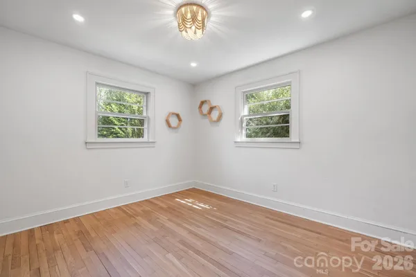 $295,000 | 212 Glendale Street, Morganton, NC 28655
