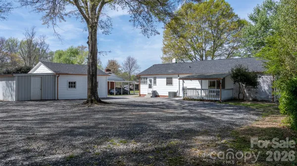 $295,000 | 212 Glendale Street, Morganton, NC 28655