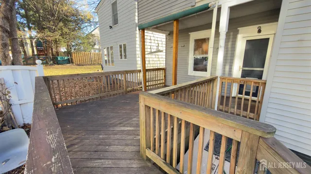 $2,500 | 55 Suydam Street, Unit 1, New Brunswick, NJ 08901