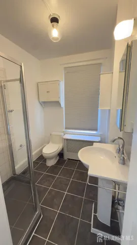 $2,500 | 55 Suydam Street, Unit 1, New Brunswick, NJ 08901