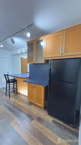 $2,500 | 55 Suydam Street, Unit 1, New Brunswick, NJ 08901