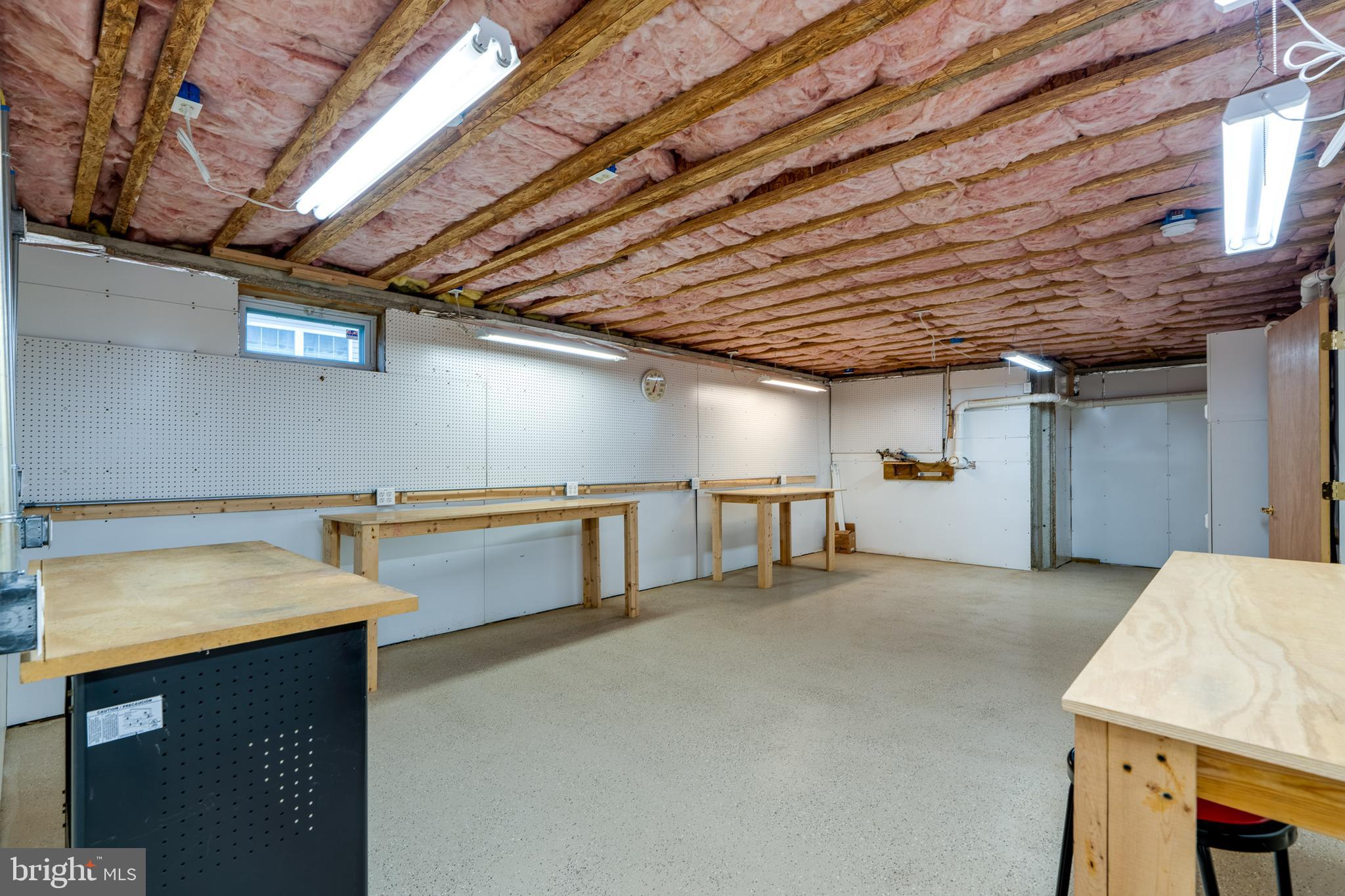 1809 Risser Lane Lancaster, PA 17601 - Photo 86 of 106 Lower level workshop