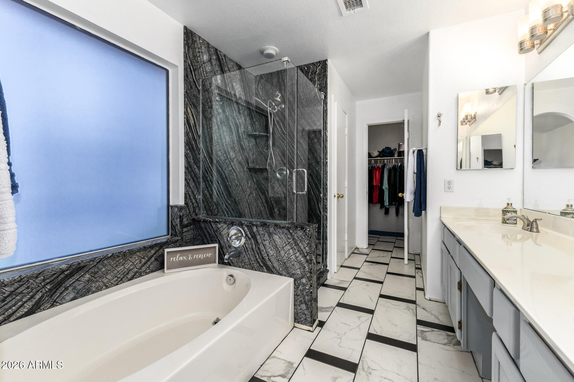 4313 East Desert Trumpet Road Phoenix, AZ 85044 - Photo 24 of 75 Primary En-Suite