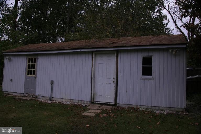 383 Hall Road Crownsville, MD 21032 - Photo 3 of 3 Shed