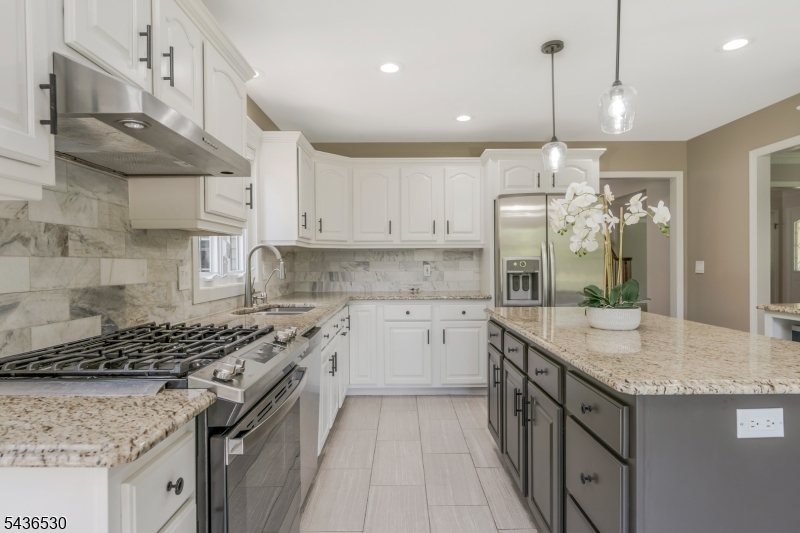 16 Knollcroft Road Bernards, NJ 07920 - Photo 10 of 46