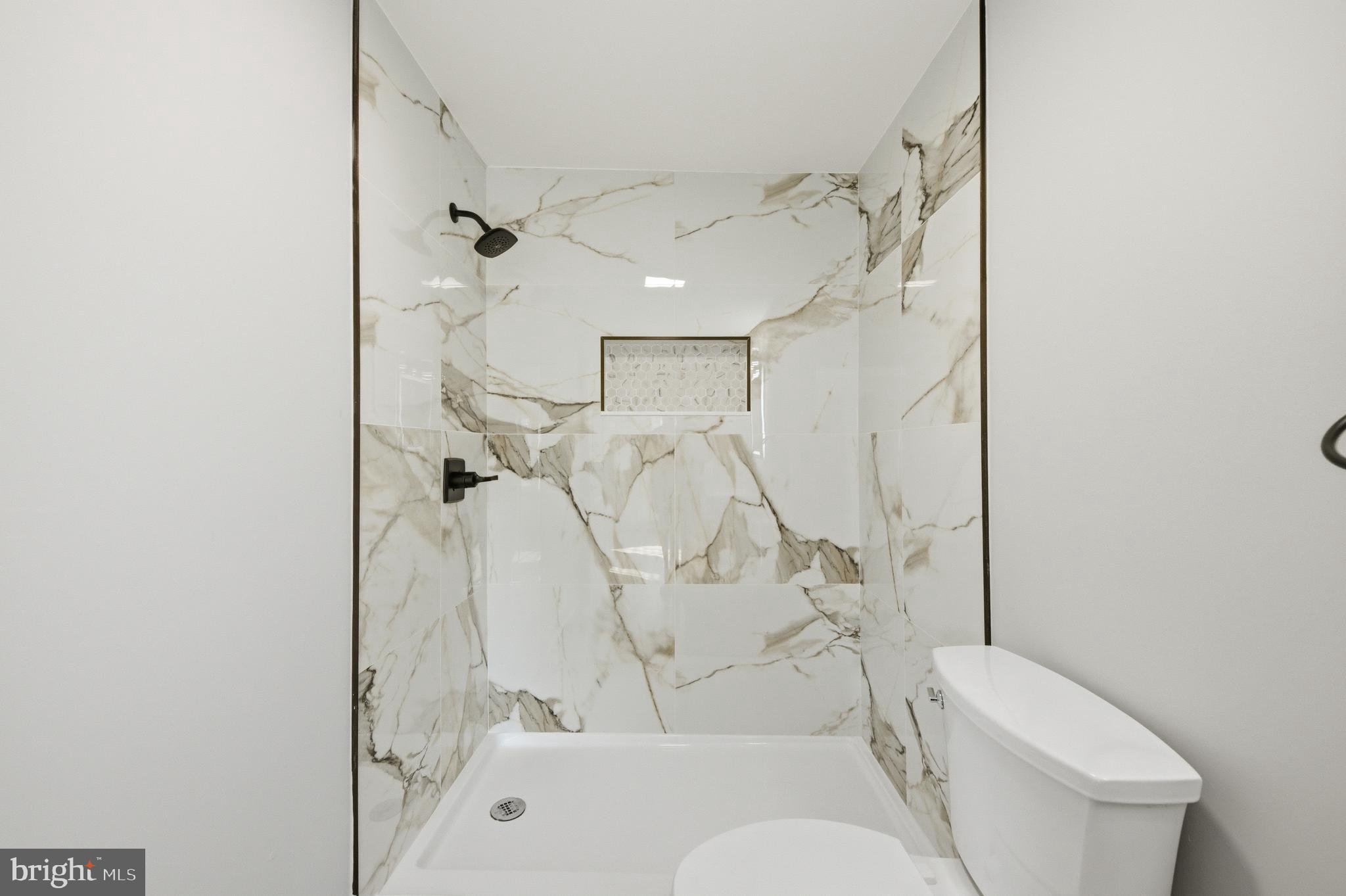 233 Chestnut Street Mount Holly, NJ 08060 - Photo 16 of 38