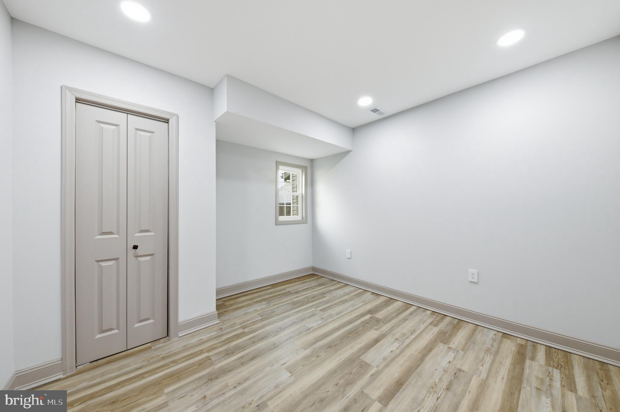 233 Chestnut Street Mount Holly, NJ 08060 - Photo 20 of 38