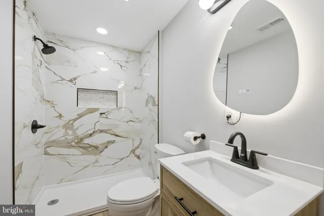 $521,999 | 233 Chestnut Street, Mount Holly, NJ 08060