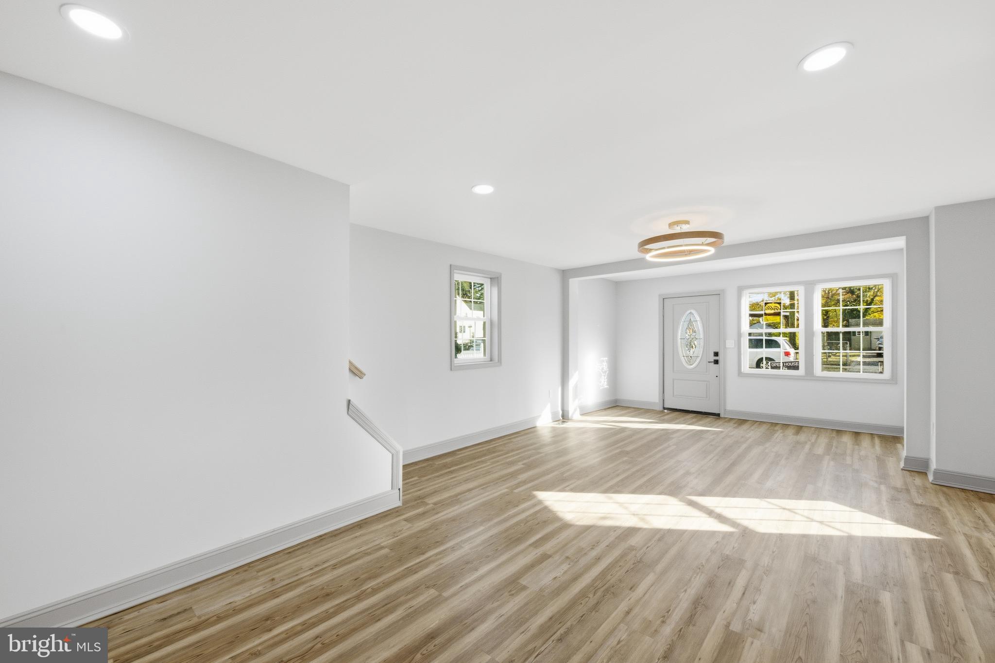 233 Chestnut Street Mount Holly, NJ 08060 - Photo 6 of 38