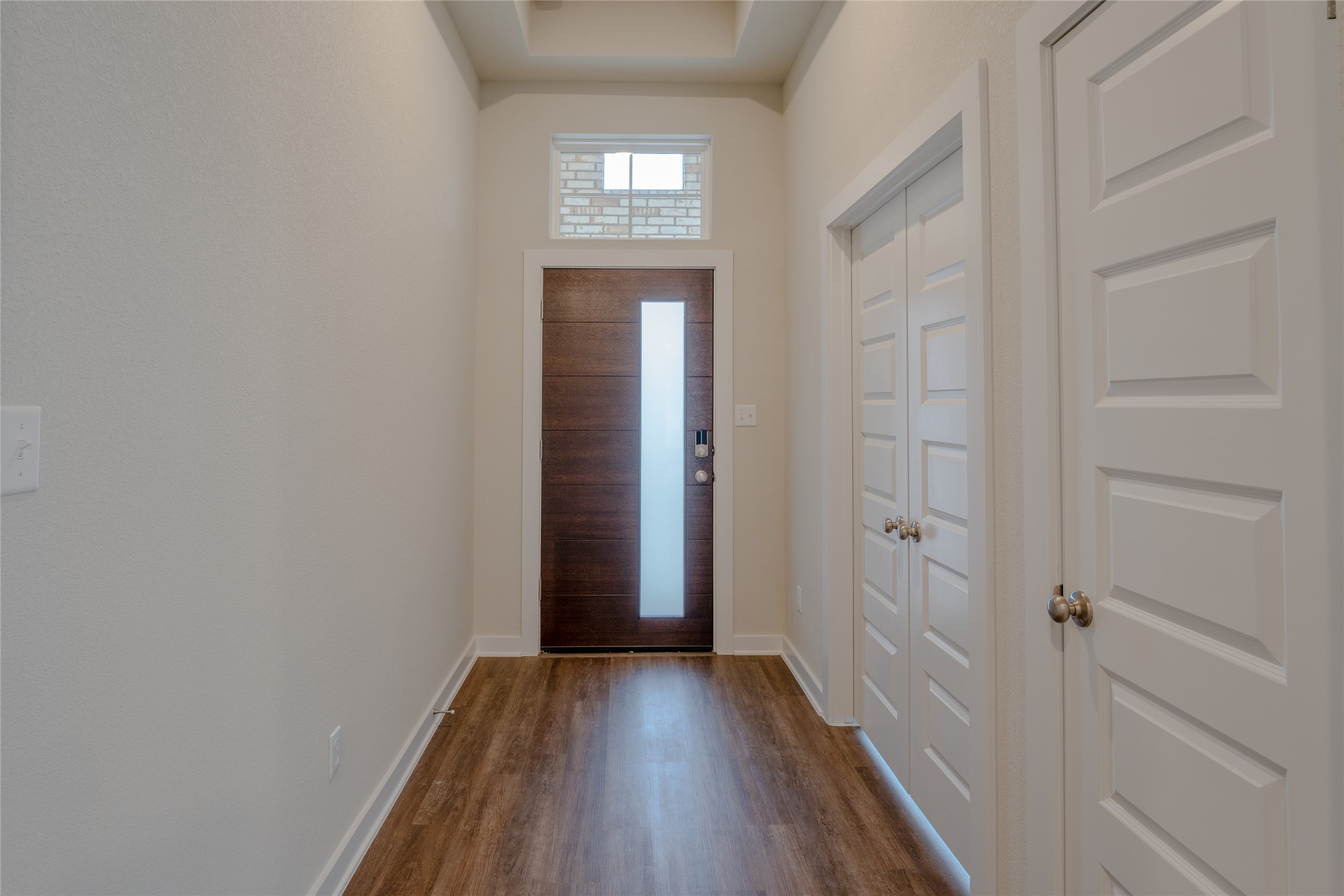 133 High Plains Drive Georgetown, TX 78628 - Photo 6 of 38 wooden floor in a gallery