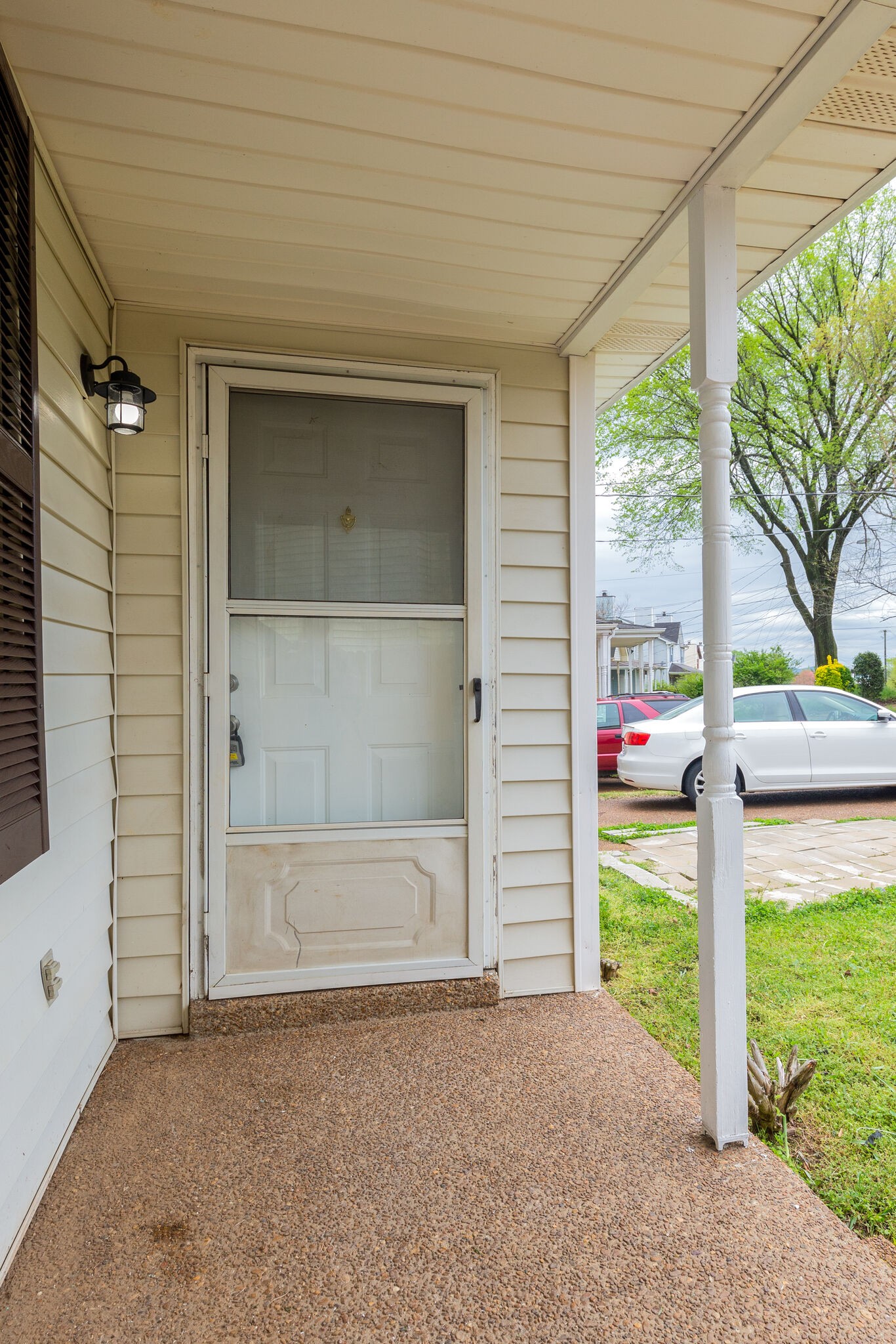 730 Ridgeview Court Antioch, TN 37013 - Photo 3 of 20 Gallery Image 3